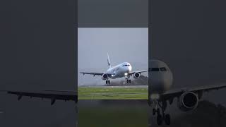 Insane Crosswind Landing 😳✈️