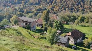 Gornji Gradac kod Pljevalja - Pogled na kuće Mašovića