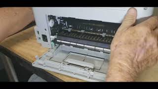 THIS IS HOW TO CLEAN AND REMOVE PRINTER BELT SAMSUNG WIRELESS PRINTER