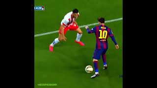 When Short range Goals are better than Long range Leo Messi #shorts