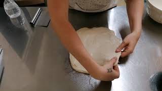 Lamination of sourdough bread