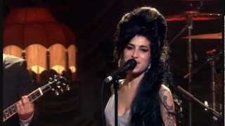 You know i'm no good - Amy Winehouse Live in London 2007 (HD)