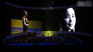 Faye Wong paying tribute to Teresa Teng's 60th Anniversary (Live 2013)