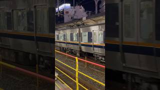 321系D16編成 普通西明石行き 三ノ宮駅到着