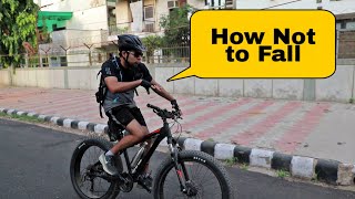 How To RIDE Bicycle WITHOUT HANDS  | Easiest Technique