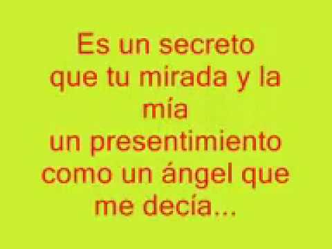 Es Un Secreto Plan B LETRA - YouTube