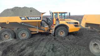 Volvo A35F.погрузка