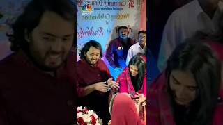 வைரல் திருமண ஆனந்த் அம்பானி ராதிகா மைக் சென்ட் ஷூட் #viral #trending #gift  #shorts #ambanifamily