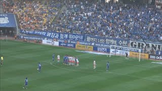 수원삼성 vs 상주상무, 프렌테 트리콜로 전신 하이랜드의 응원 직캠 (2011.08.20.)