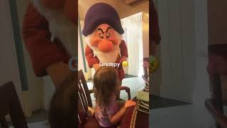 Meeting grumpy at Snow White’s Artist Pointe on #disney #world !!😤😤😤