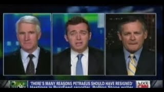 Michael Hastings Tears Petraeus to Shreds on CNN