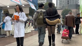 Guanyinqiao Pedestrian Street, Chongqing, China,The most prosperous place in Chongqing