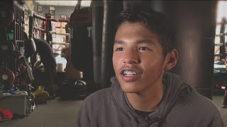 “Mi sueño es ser campeón” en el boxeo: este joven de 14 años promete ser el mejor en pugilismo