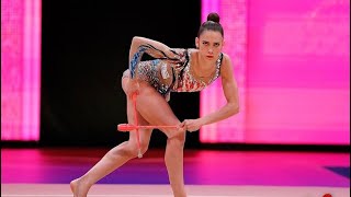 Polina Berezina  (ESPAÑA) - campeonato del mundo (Valencia 2023) - Mazas