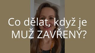 DENISA ŘÍHA PALEČKOVÁ - Co dělat, když je muž zavřený?