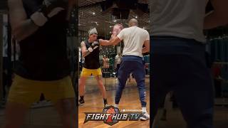 Ryan Garcia NEW & IMPROVED KO combos; FIRES snappy shots with Derrick James!