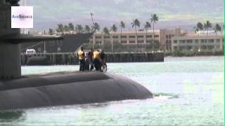 Submarine USS La Jolla (SSN 701) Deploying