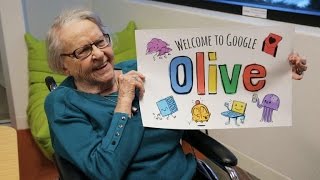 CNET News - 97-year-old visits Google