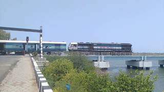 Train goes through Karaikal Beach Road Arasalaru Bridge