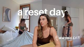 getting back into a realistic routine in nyc ✨ cooking at home & having a reset day