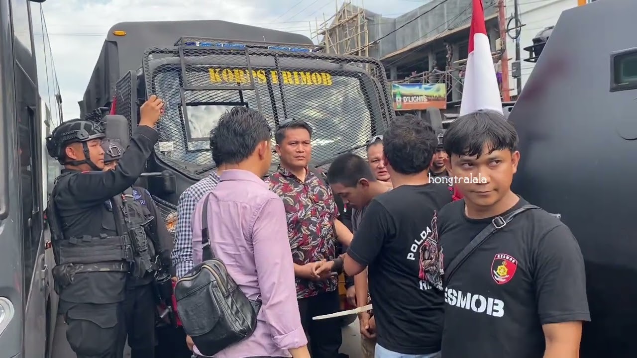 Rekonstruksi Kasus Bentrok Dua Kelompok Massa Di Bitung - YouTube