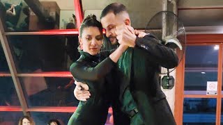 Pobre Flor  (De Angelis) Rocío Lequio y Bruno Tombari. Milonga Muy Martes 18jun24 (2/4)