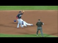 atl@nym recker cuts down de aza attempting to steal