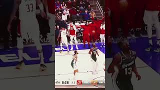 Steph Curry showing how it is done to kyle Kuzma