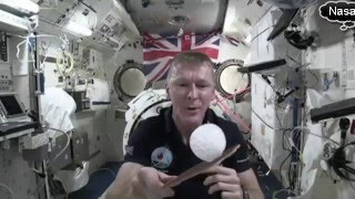 'Nasa New Video' Tim Peake plays 'water ping pong' in Space !
