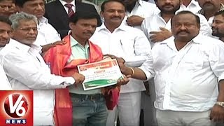 Telangana Formation Day 2018: V6 News Reporters Gets Prestigious Awards | V6 News