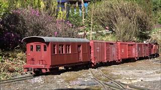 Testfahrten mit einer ehemaligen US Army Lightrail Feldbahnlokomotive auf der Gartenbahn