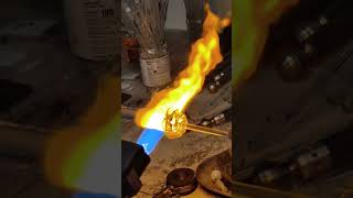 Flowers Forged in Flame Colored With Gold Everlasting Roses #flame #glassart #flamework #artvideo