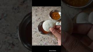 Prathamastami special Idli and ghuguni || ପ୍ରଥମାଷ୍ଟମୀ ଦିନ ଇଟିଲି ଘୁଗୁନି 😋 #food #shorts #cooking