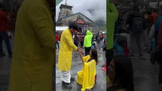 Proposed him at Kedarnath mandir #ridergirlvishakha