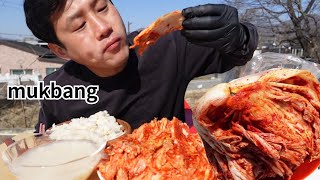 경상도남자가먹는전라도김치먹방!!!(Kimchi mukbang!!!)