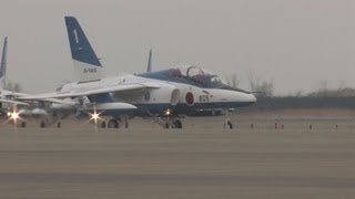 ブルーインパルスが帰還 松島基地に２年ぶり