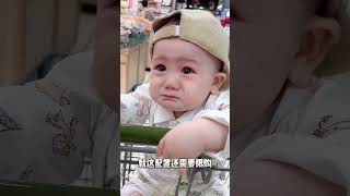 这个磨人的产品叫做宝宝，就是有点费妈～柚子的懵懂世界 人类幼崽到底有多可爱 人类幼崽成长记 大眼萌娃