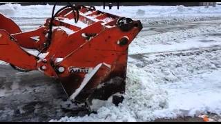 Clean-up begins after deadly storm slams East Coast