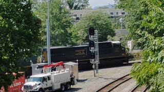 CSX E201 with CSX 527 NC\u0026STL emblem leading in Charlottesville Virginia