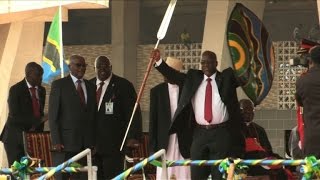 Tanzania's John Magufuli sworn into presidential office