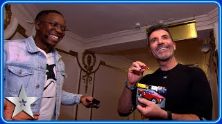 Simon Cowell gets a blast from the past in BRILLIANT magic trick | BGTeaser | BG