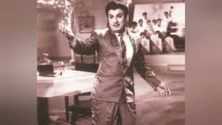 தலைவன் என்றால் இவரல்லவா தலைவன் #mgr #puratchithalaivarmgr #aiadmk #makkalthilagam #admk #mgrtheking