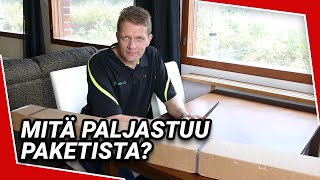 Mitä paljastuu pitkulaisesta paketista?