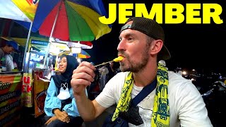 Trying 7¢ Street Food in JEMBER! 🇮🇩