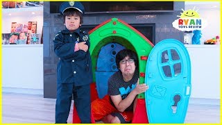 Ryan Pretend Play Police Helps Daddy and Mommy learn Good Habits