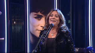 Mary Black - Bright Blue Rose & Past the Point of Rescue | The Late Late Show | RTÉ One