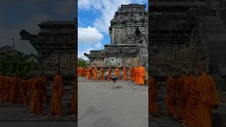 Los Monjes En El Templo Budista En Indonesia - Guía Español En Yogyakarta