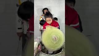 Professional cotton candy making