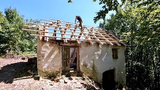 Framing The Roof Alone! OFF-GRID Stone House in the Woods, ep.02.