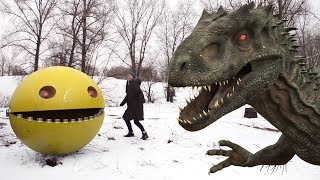 Real Life Pacman in Winter Forest VS Ghosts and Big Dinosaur
